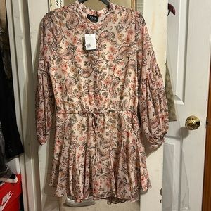 Women’s dress